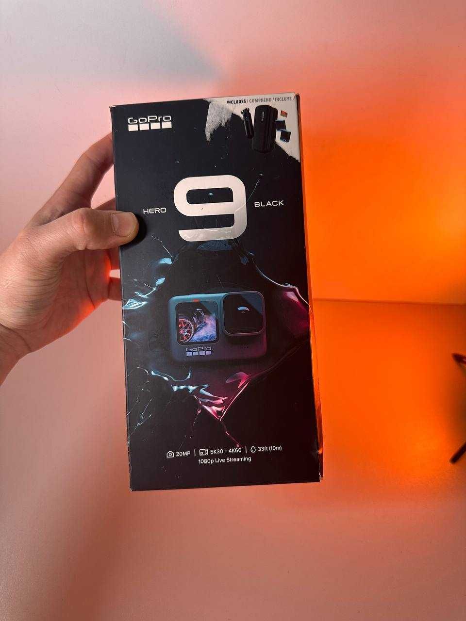 Чудовий набір GoPro 9 - екшн камера з двома екранчиками