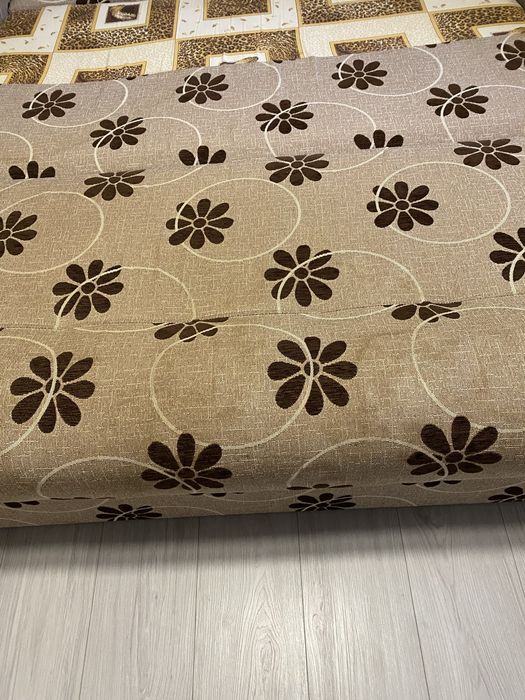 Діван в гарному стані