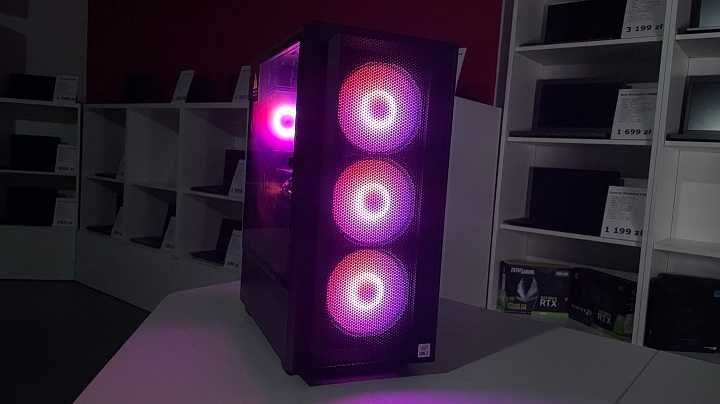 Komputer Gamingowy Ryzen 7 7800X3D 32GB DDR5 2TB SSD RTX 5070Ti RATY0%