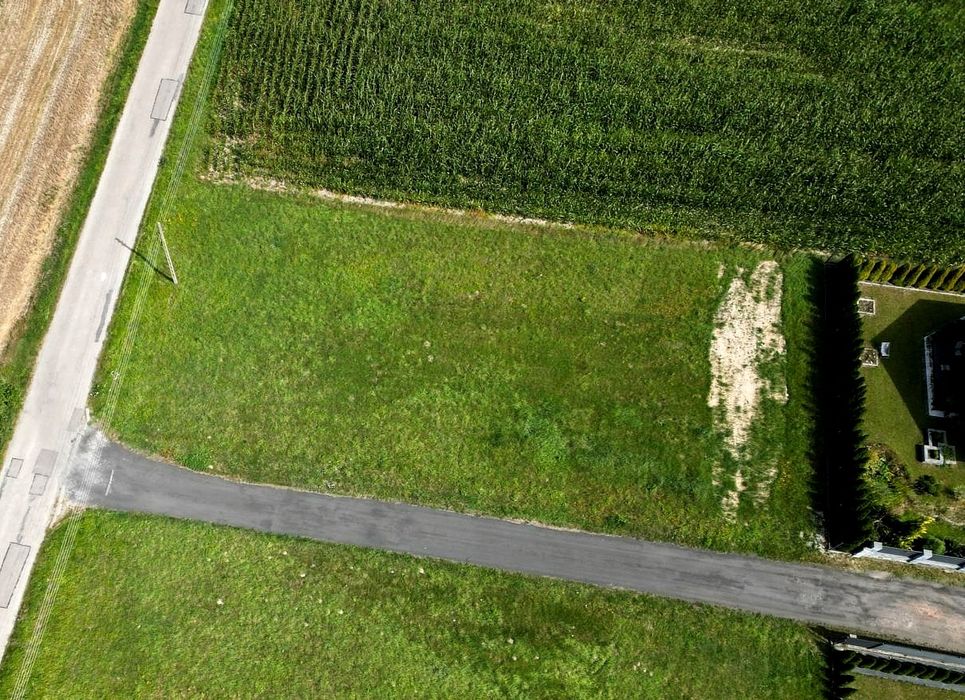 Atrakcyjna działka budowlana 1106 m2 Zalesice Kolonia