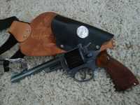 Вінтажна дитяча іграшка револьвер Gibie KANSAS 82754