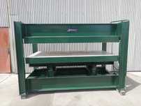 Prasa polkowa hydrauliczna do forniru Joos  2500 na 1250 grzana ott