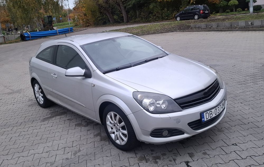 Opel Astra H Gtc 1.6 Benzyna 115km Alu Klima Zarejestrowana