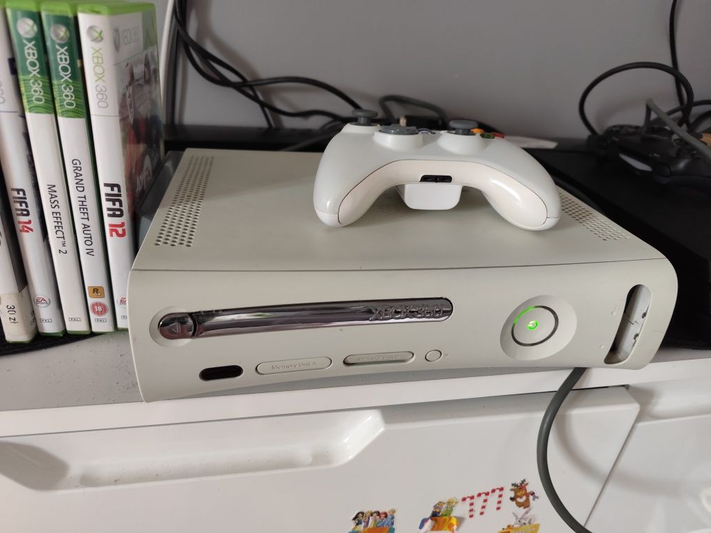 Xbox 360 fat 60gb pad gry