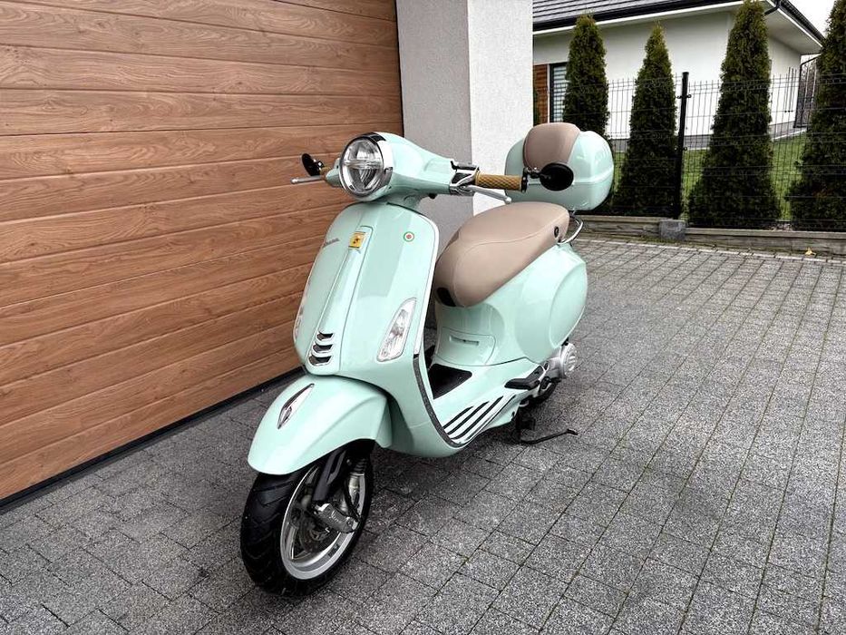 Piekna Vespa Primavera 50 ++ Skuter zarezerwowany