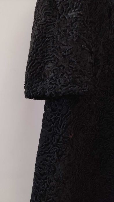 Шуба натуральна каракуль чорна Німеччина