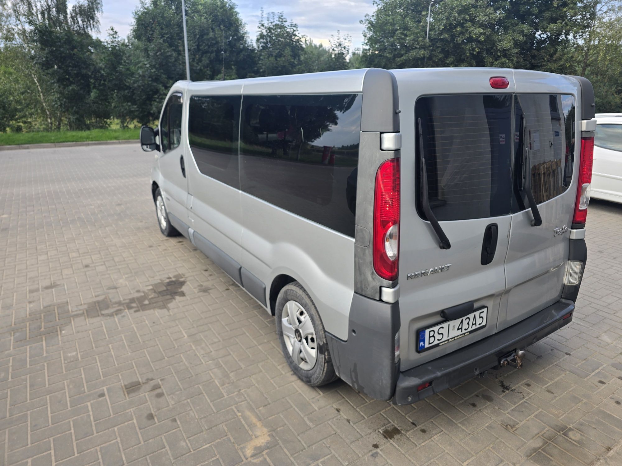 Renault trafic pssenger 2.0