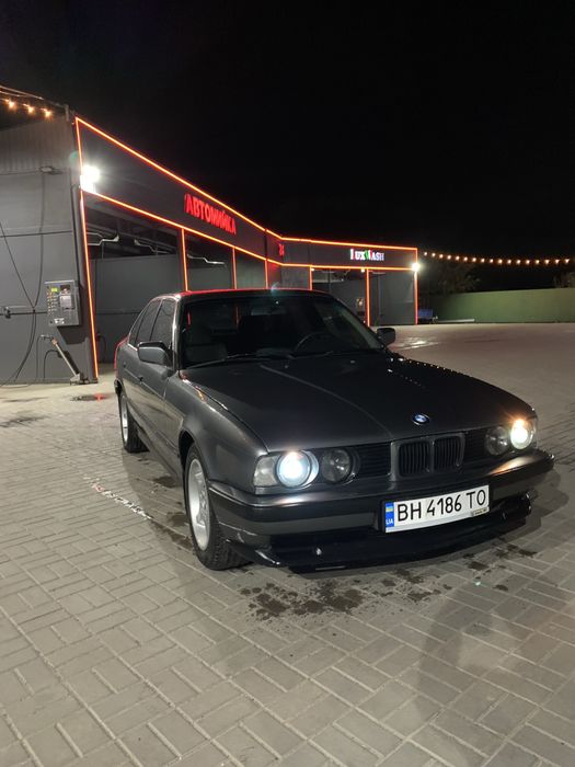 Продам BMW E34 M50B25
