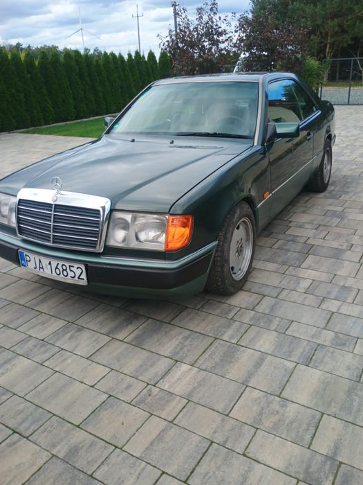 Mercedes w 124 coupe