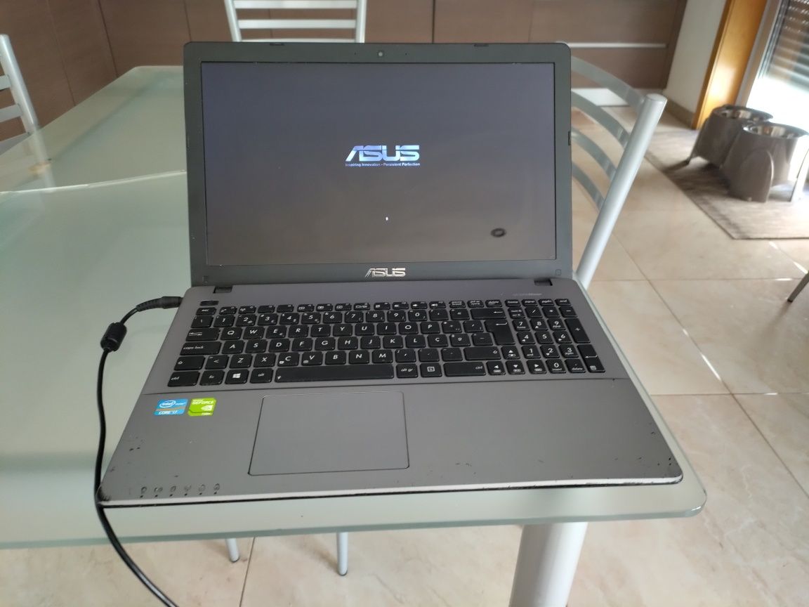 ASUS SonicMaster X550C Core i7