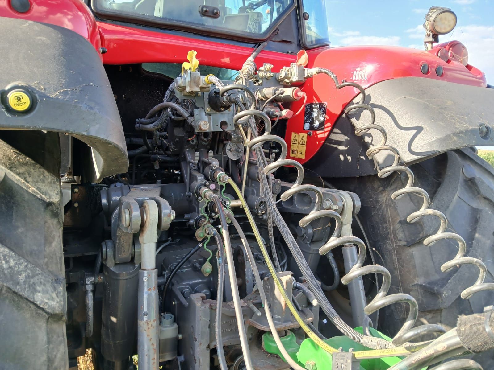 Ciągnik rolniczy Massey Ferguson 7720 S