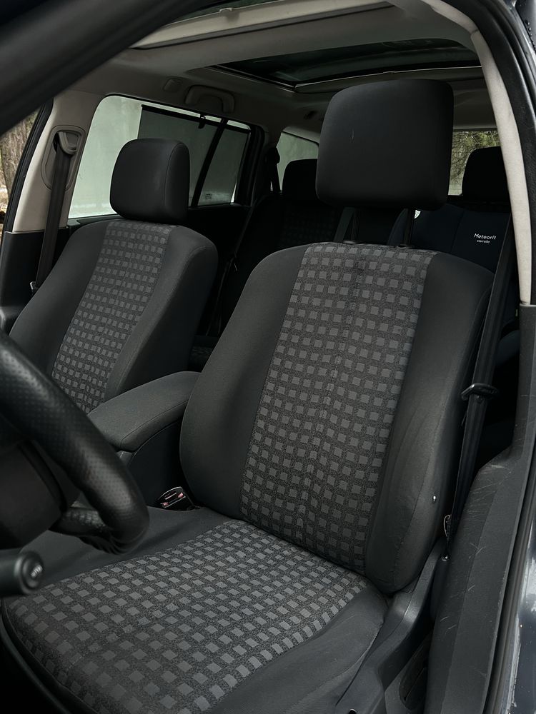 Renault Megane 2(automat, panorama)