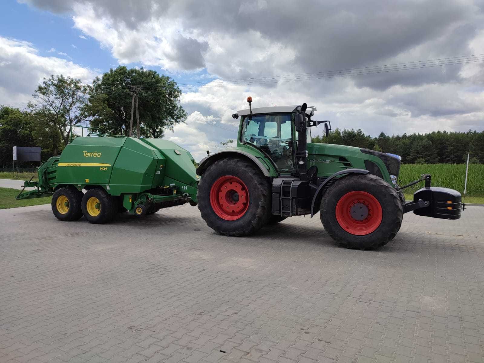 Usługi prasowanie prasowania siana , słomy duża kostka John Deere 1424