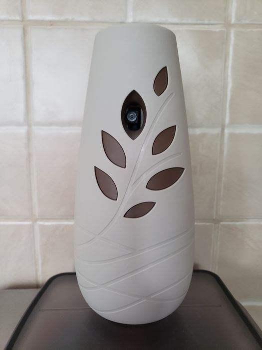 Автоматический освежитель воздуха Glade Яблоко и корица