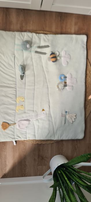 Tapete sensorial almofadado da Little Dutch