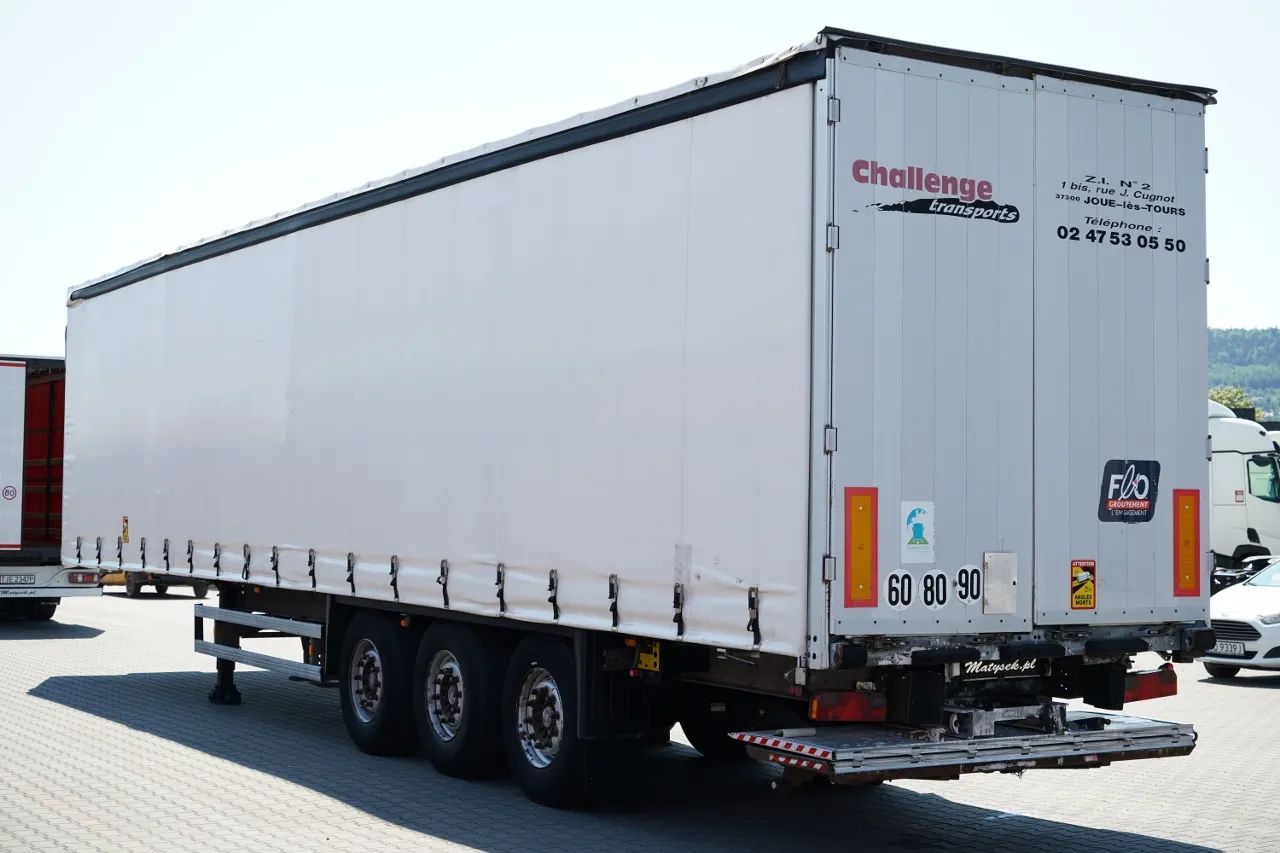 Schmitz Cargobull / FIRANKA / STANDARD / WINDA ZAŁADOWCZA / OSIE SAF