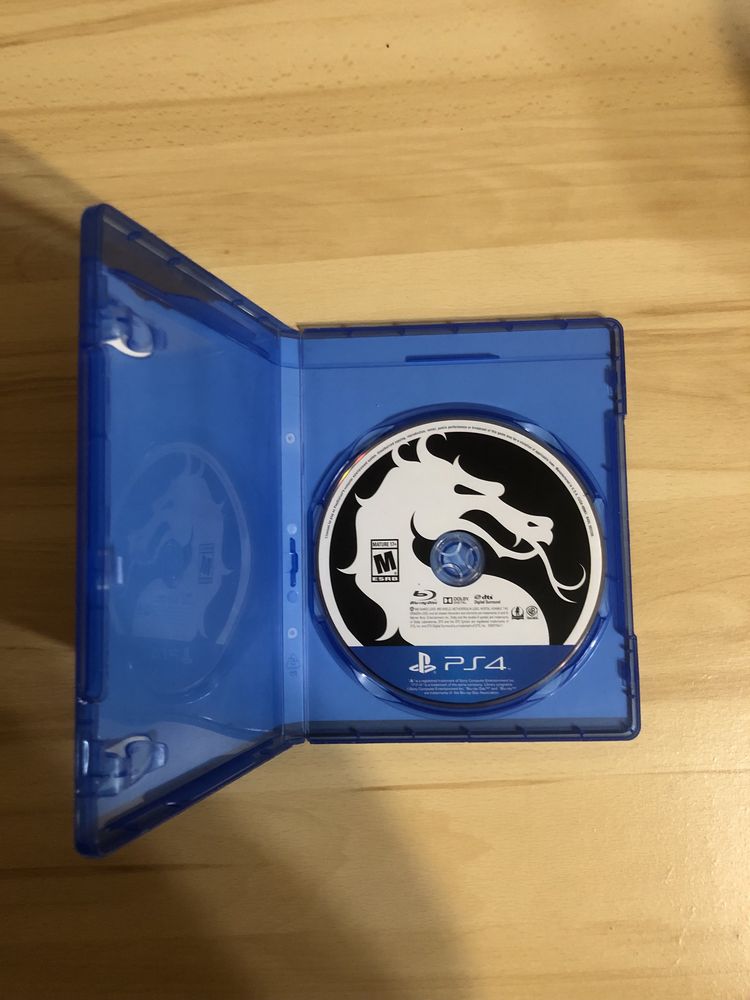 Диск PS4,Mortal kombat X