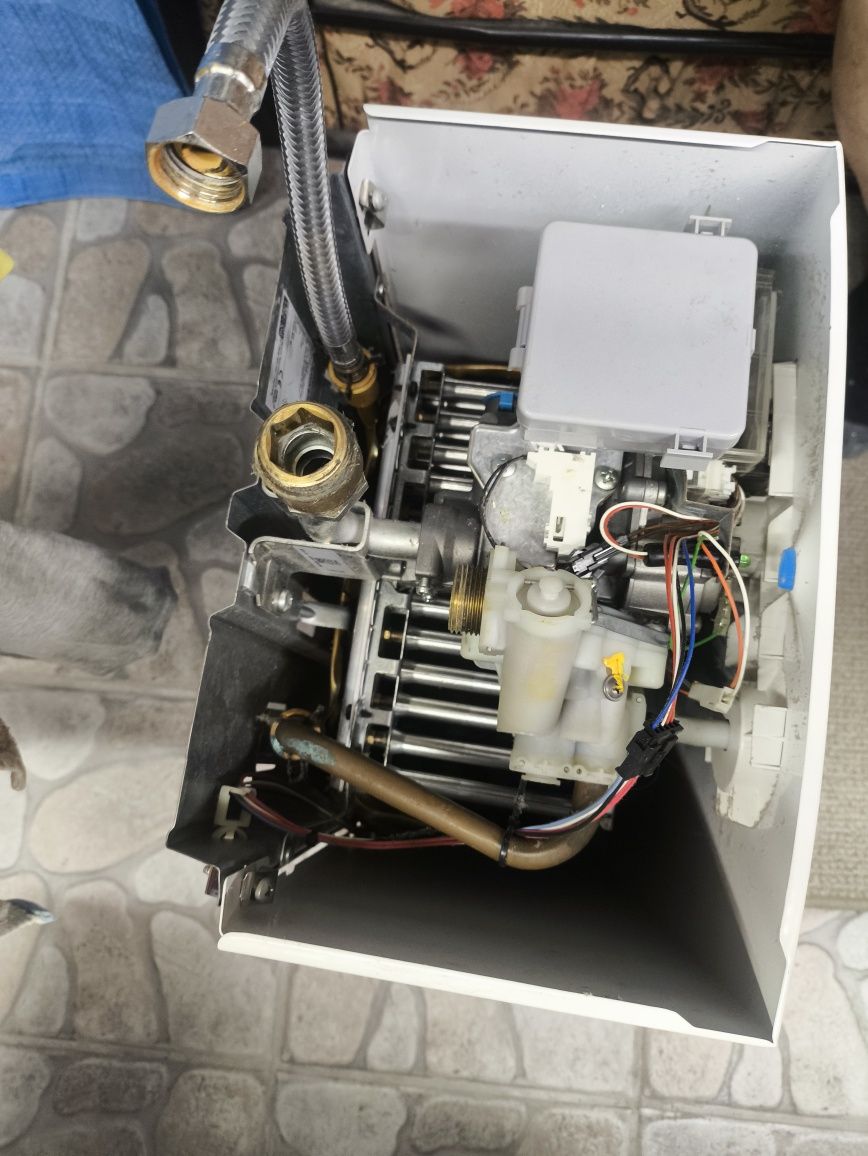 Podgrzewacz wody Junkers WRDP11-2B23