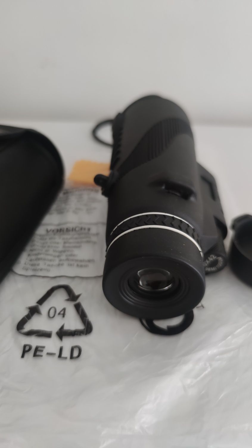 Продам новий професійний монокулярний телескоп 10*42 HD