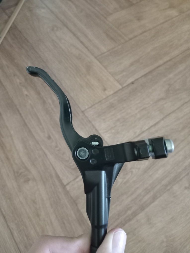 Тормоз Shimano m396