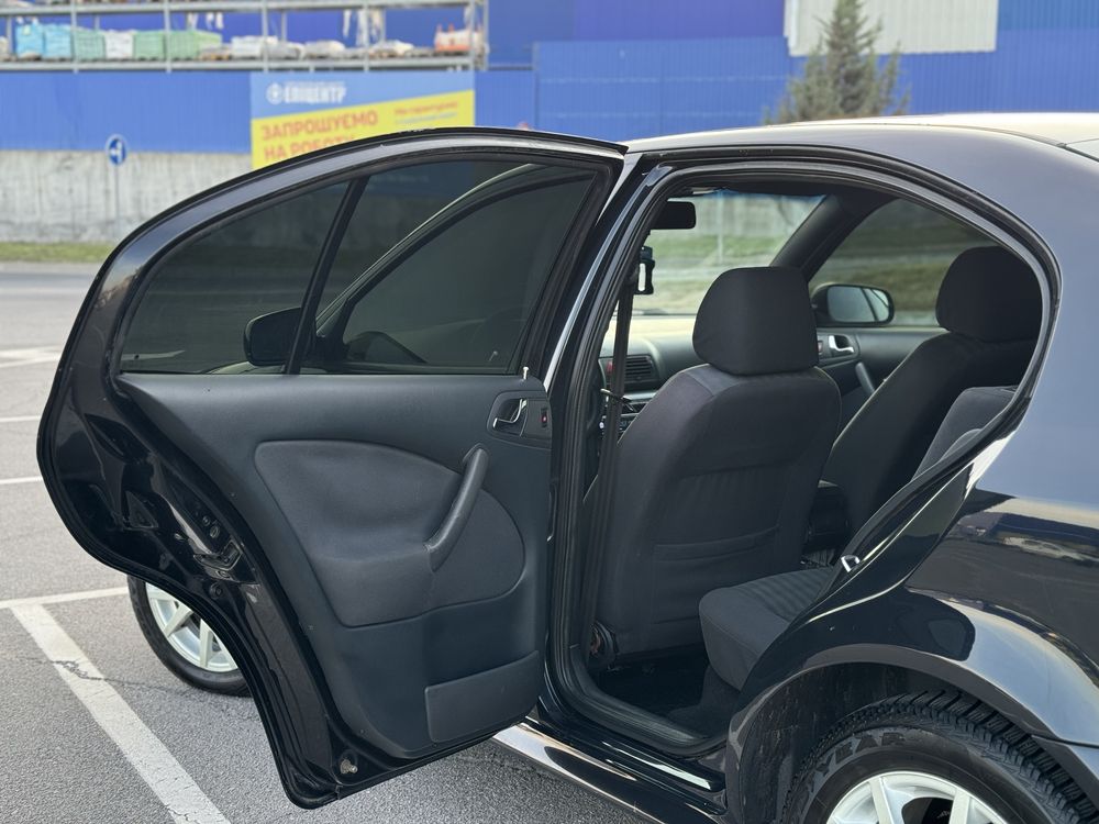 skoda octavia 1.8t