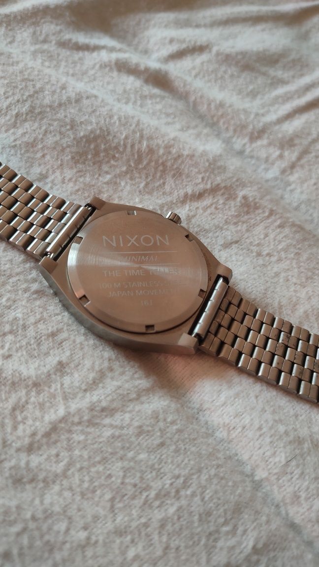 Nixon Time Teller