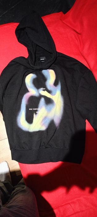 Sprzedam bluzę z kapturem
