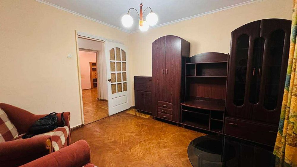 Оренда трикімнатної на Оболоні, Г. Дніпра 20б, Київ