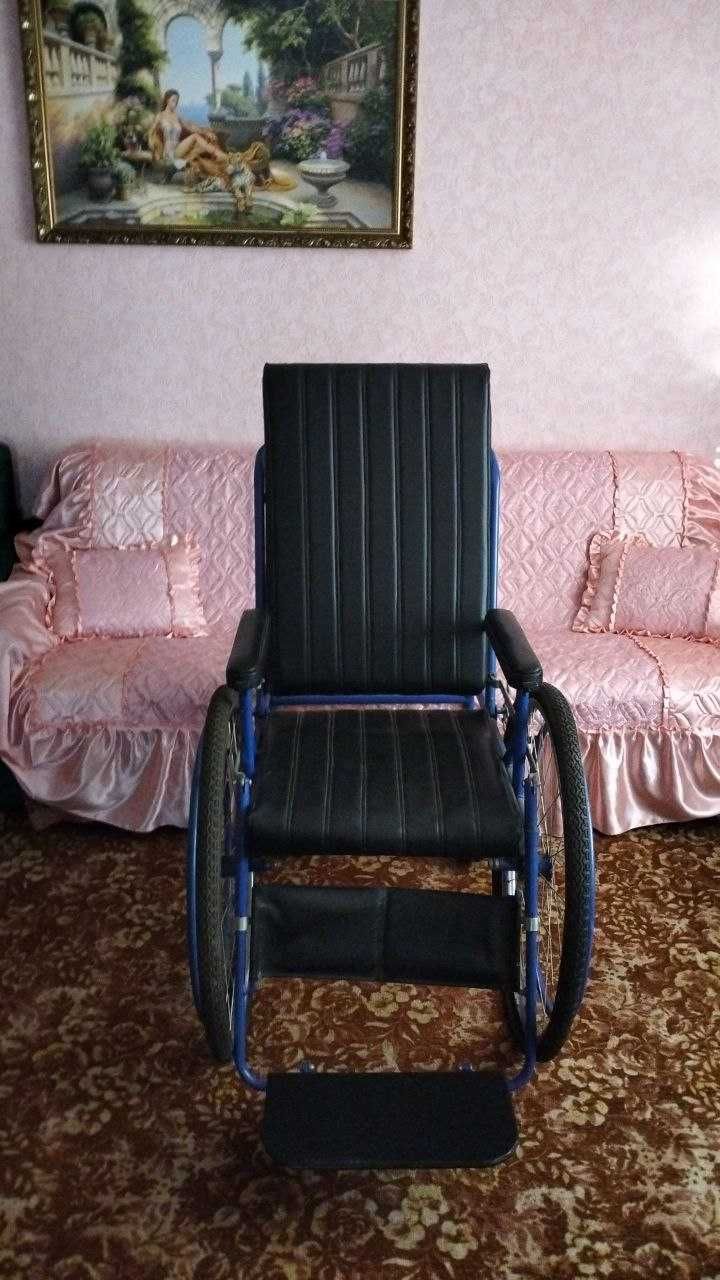 Iнвалідний візок трансформер в лiжко
