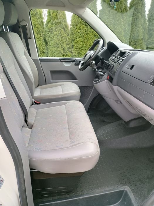 Volkswagen Transporter T5 2.5 TDI klima