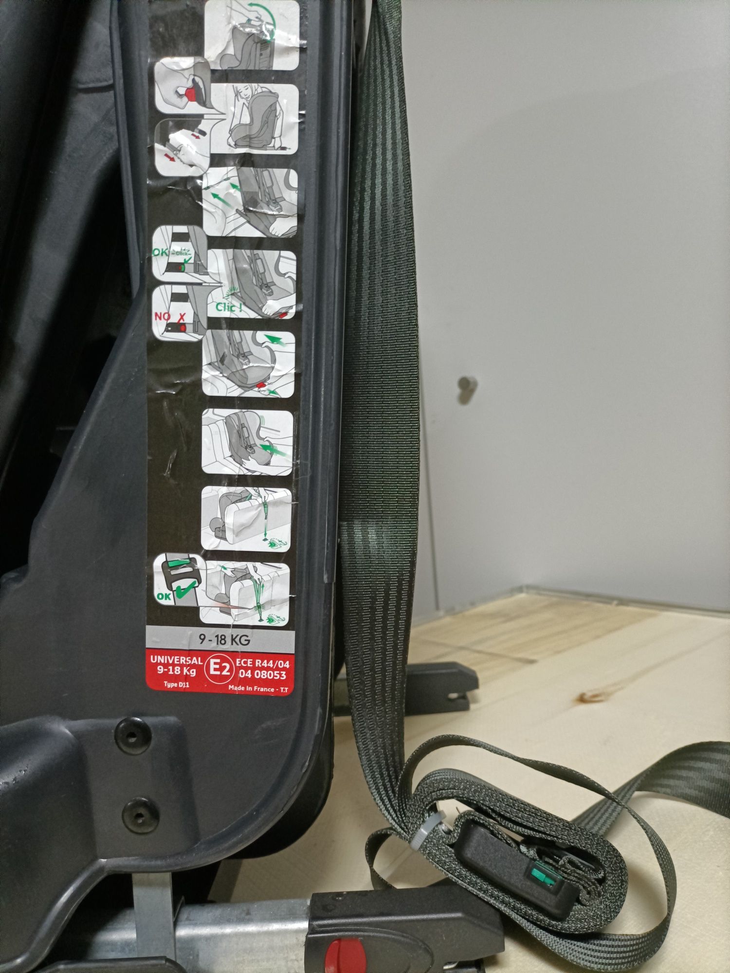 Cadeira auto para criança com Isofix