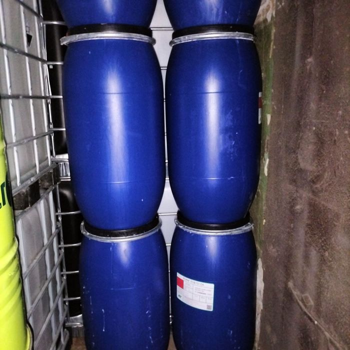 Продам бочки на 160л бу чисті харчові