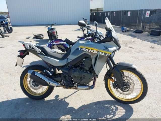 2025 HONDA XL750 Хонда Трансальп