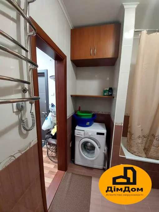Продам 1-к., Єлизавети Чавдар 34 , Дарницький р-н.