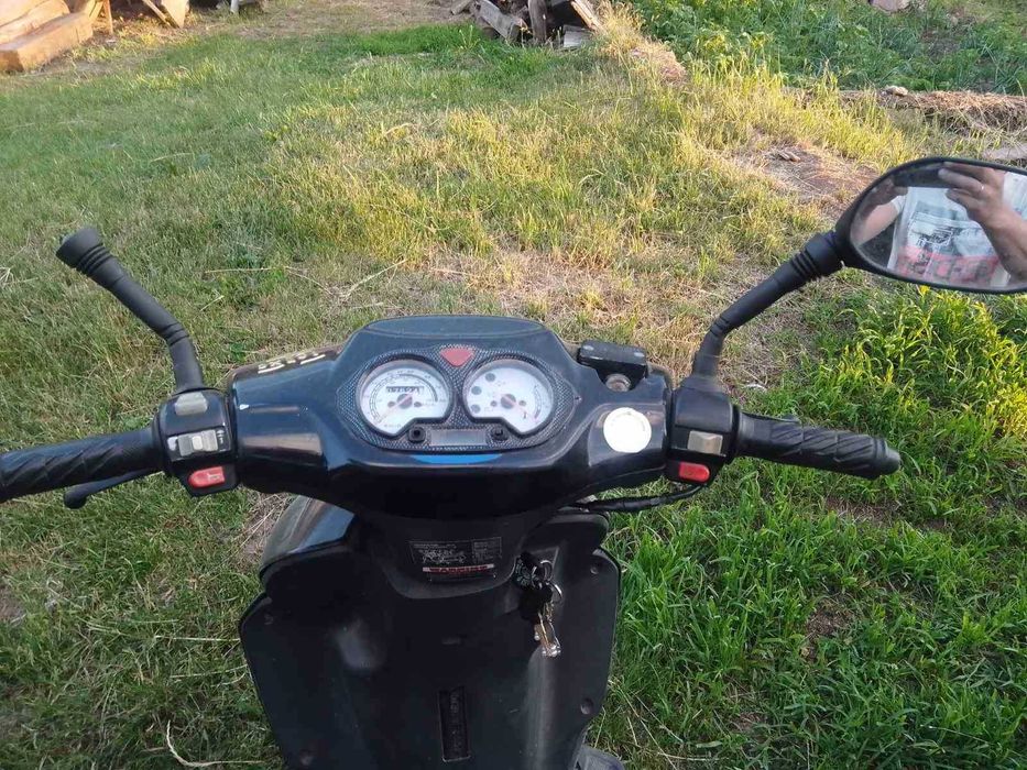 Скутер фада50 китаєць