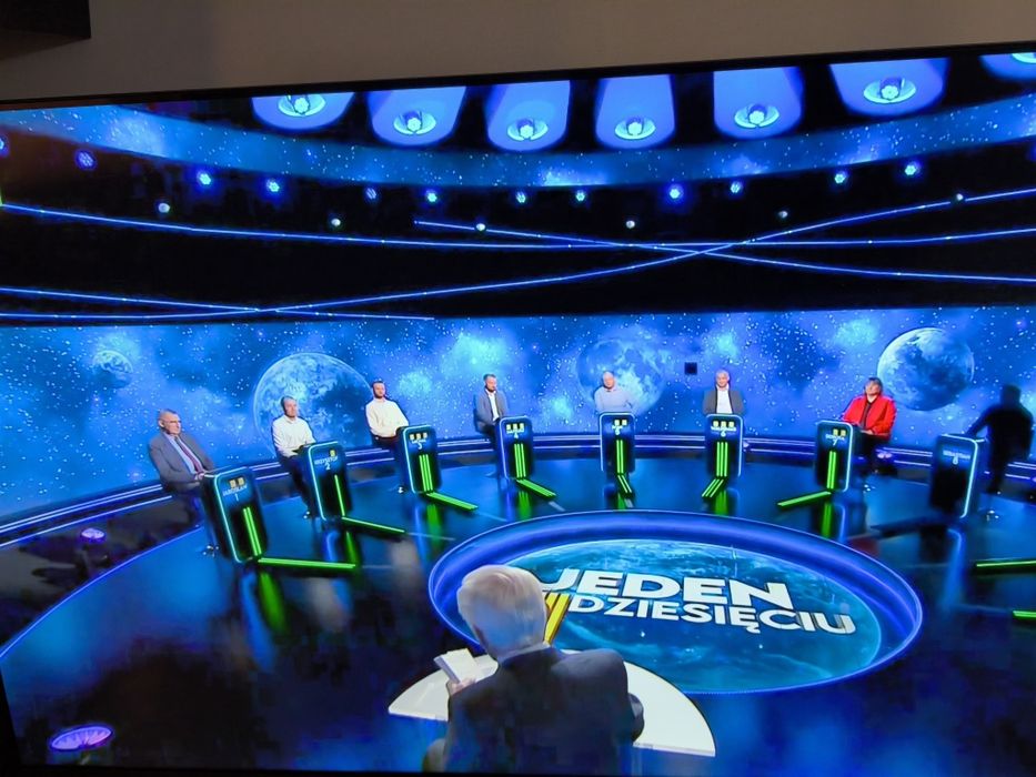 sprzedam telewizor Xiaomi 55" 2024