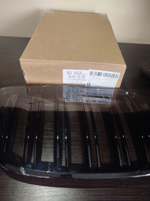 Ноздрі bmw E53, E60, E46 передня решітка радіатора нові