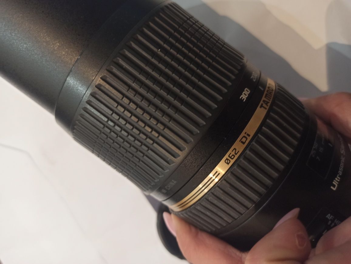 Tamron 70–300 mm f/4–5.6 SP Di VC USD (Nikon F)