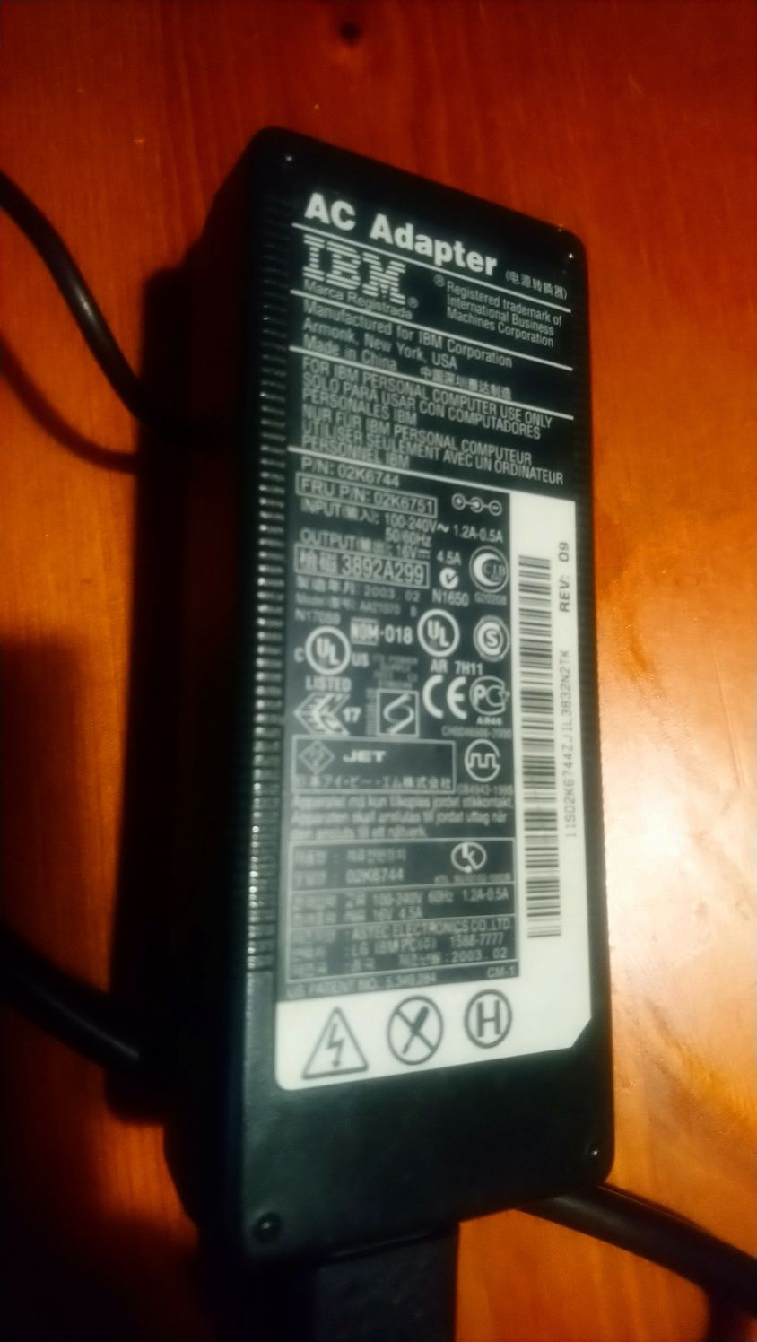 IBM AC adapter oryginalny zasilacz do laptopa