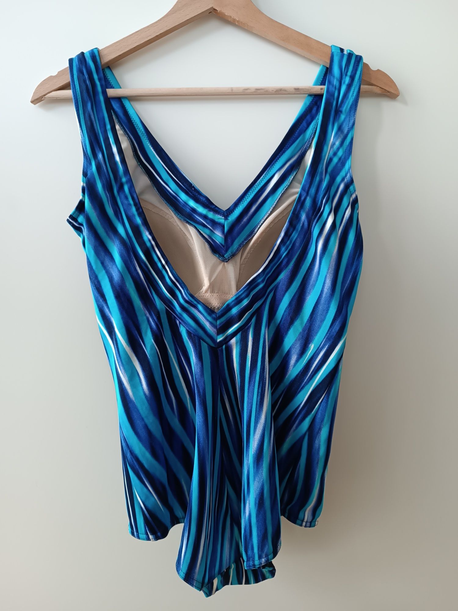 Granatowo-niebieski jednoczęściowy strój kąpielowy w pionowe paski xl