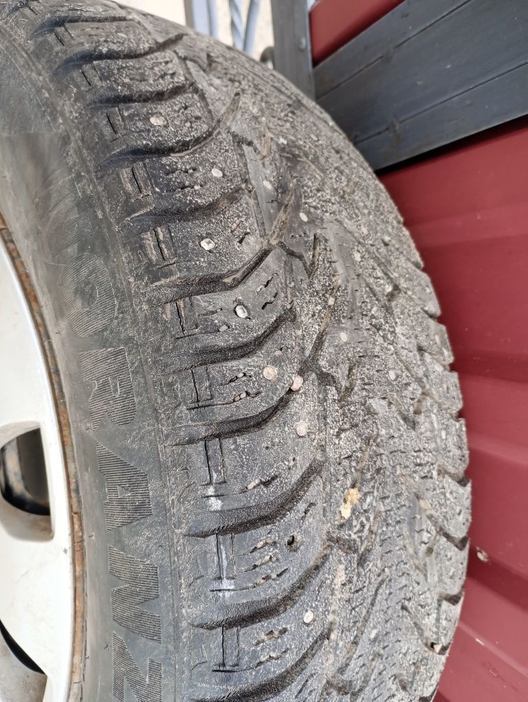 Продам колеса 195/65 R 15