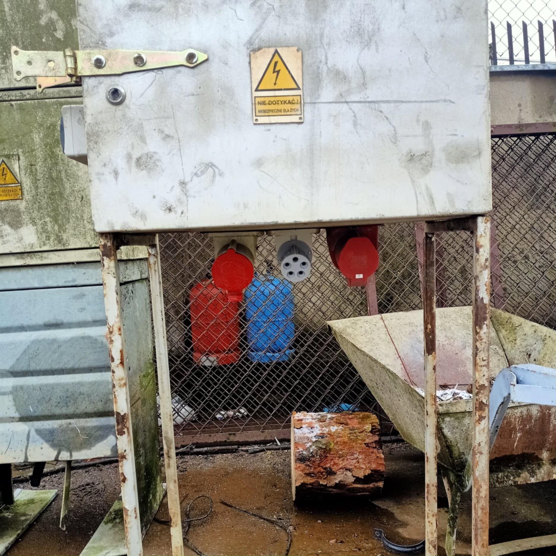 Skrzynki elektryczne