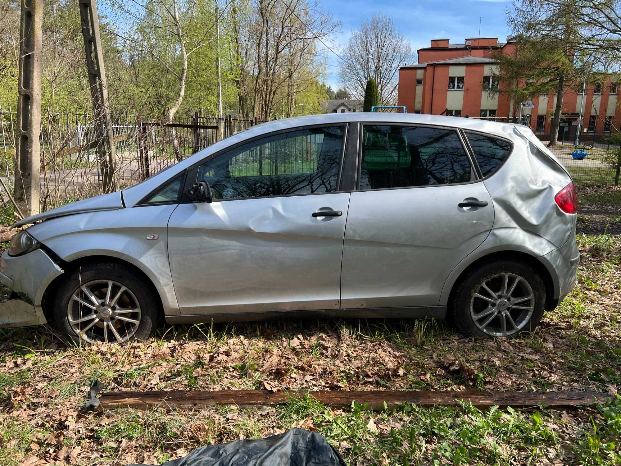 Seat Altea po wypadku na części