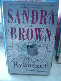 Rykoszet , Sandra Brown.