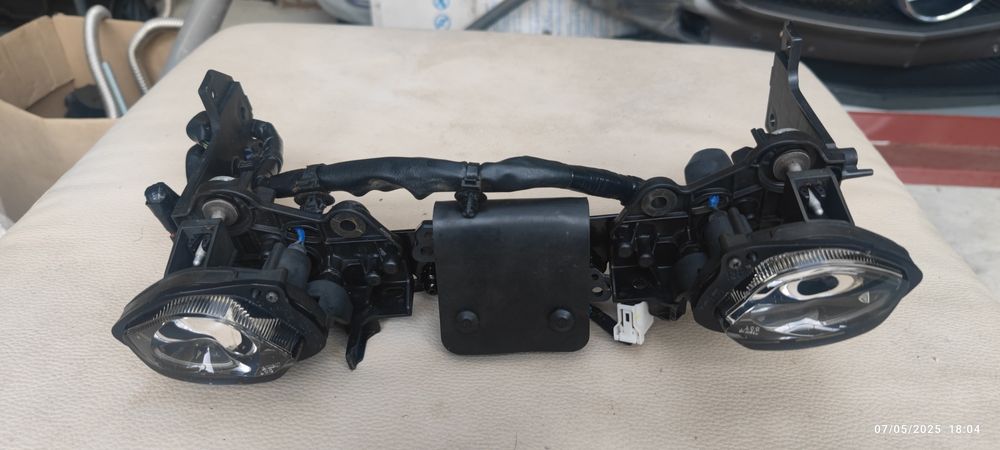 Farol/farolins principais Yamaha Tracer 9/GT/GT+