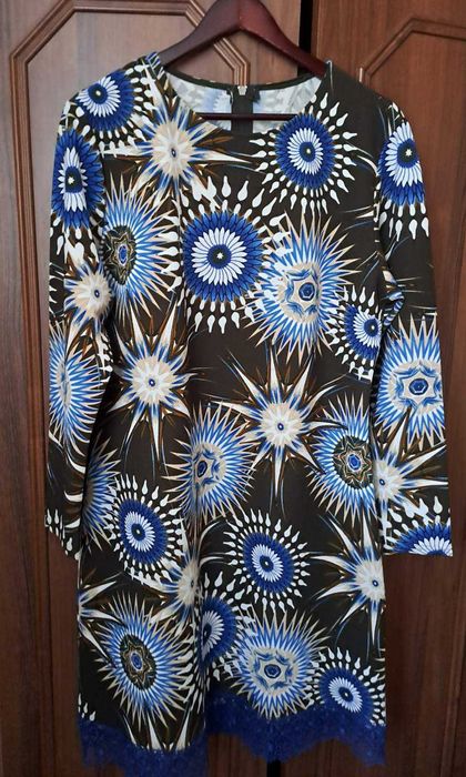 Гарний жіночий одяг + подарунок