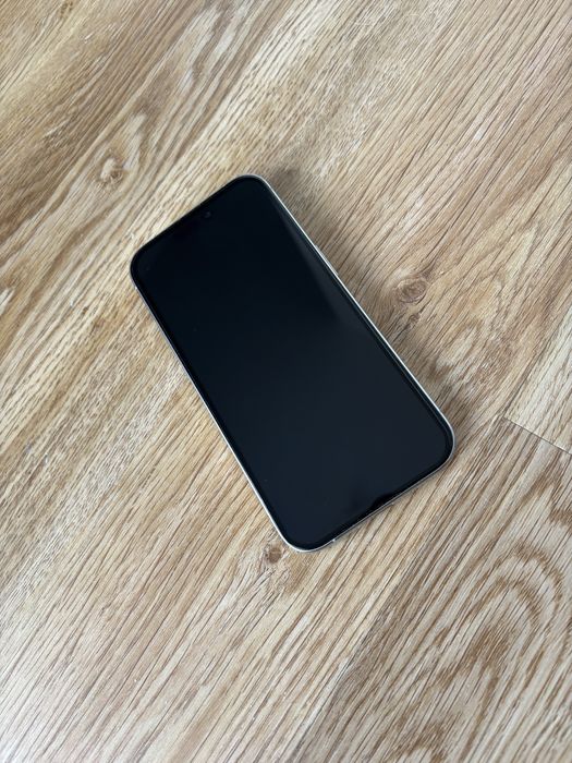 Iphone 15 pro 128 gb  bialy