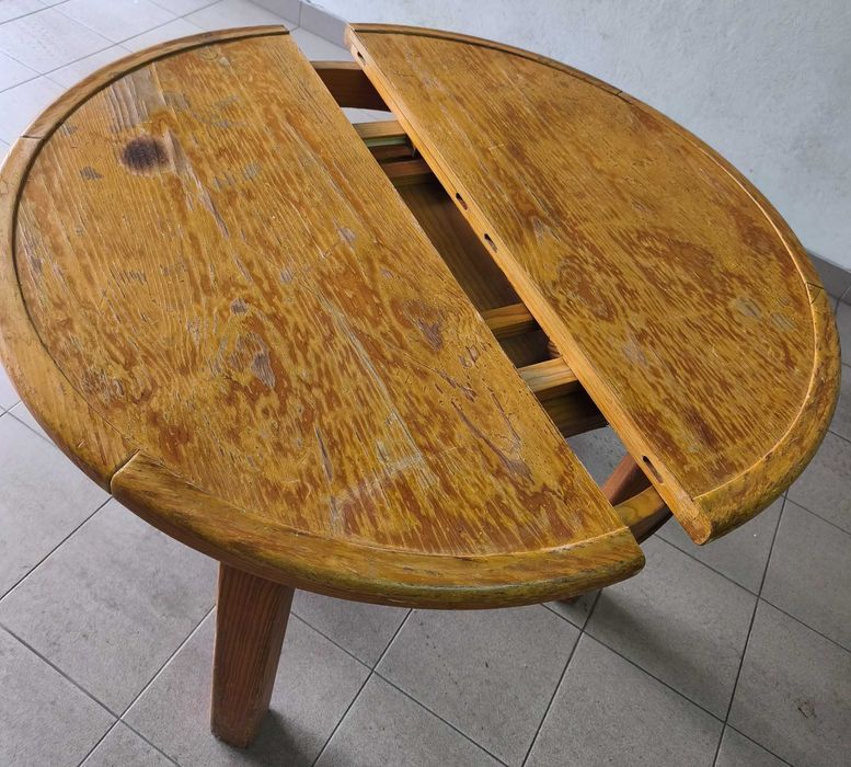 6 Cadeiras e mesa, barato