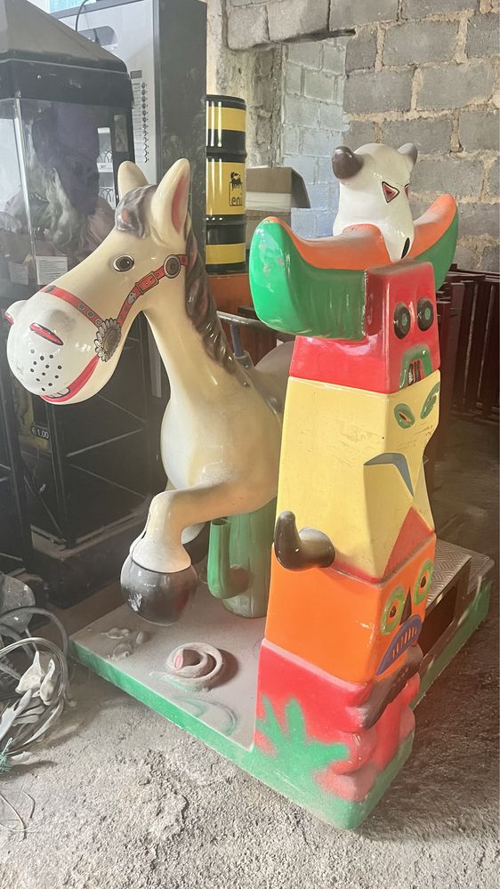 Burrinho Tequila Kiddie Ride - USADO