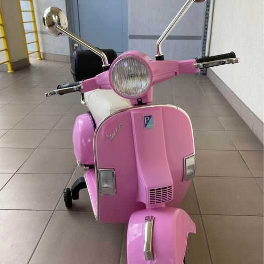 Skuter Vespa  dla dzieci na akumulator